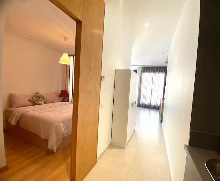 Modern Studio — Casablanca