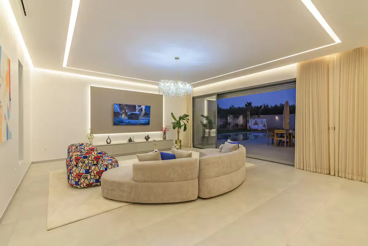 Villa Milabel - Evening Indoor-Outdoor Living Area