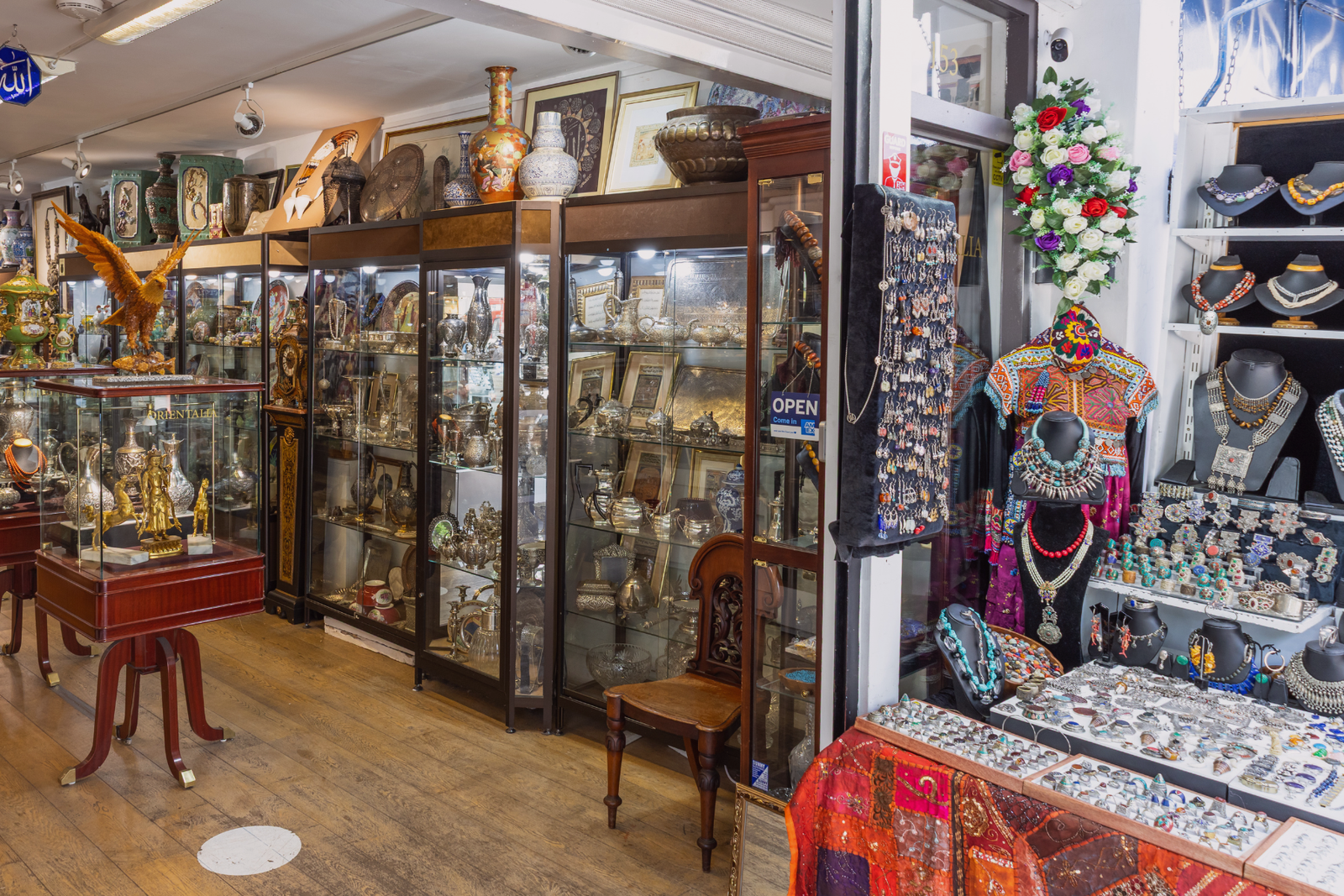 Curated collection of rare objects, art and collectible pieces